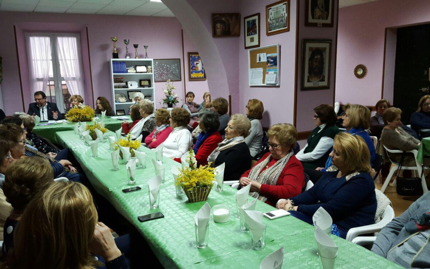 Asociación de Mujeres de Almendralejo Nuestra Señora de la Piedad 